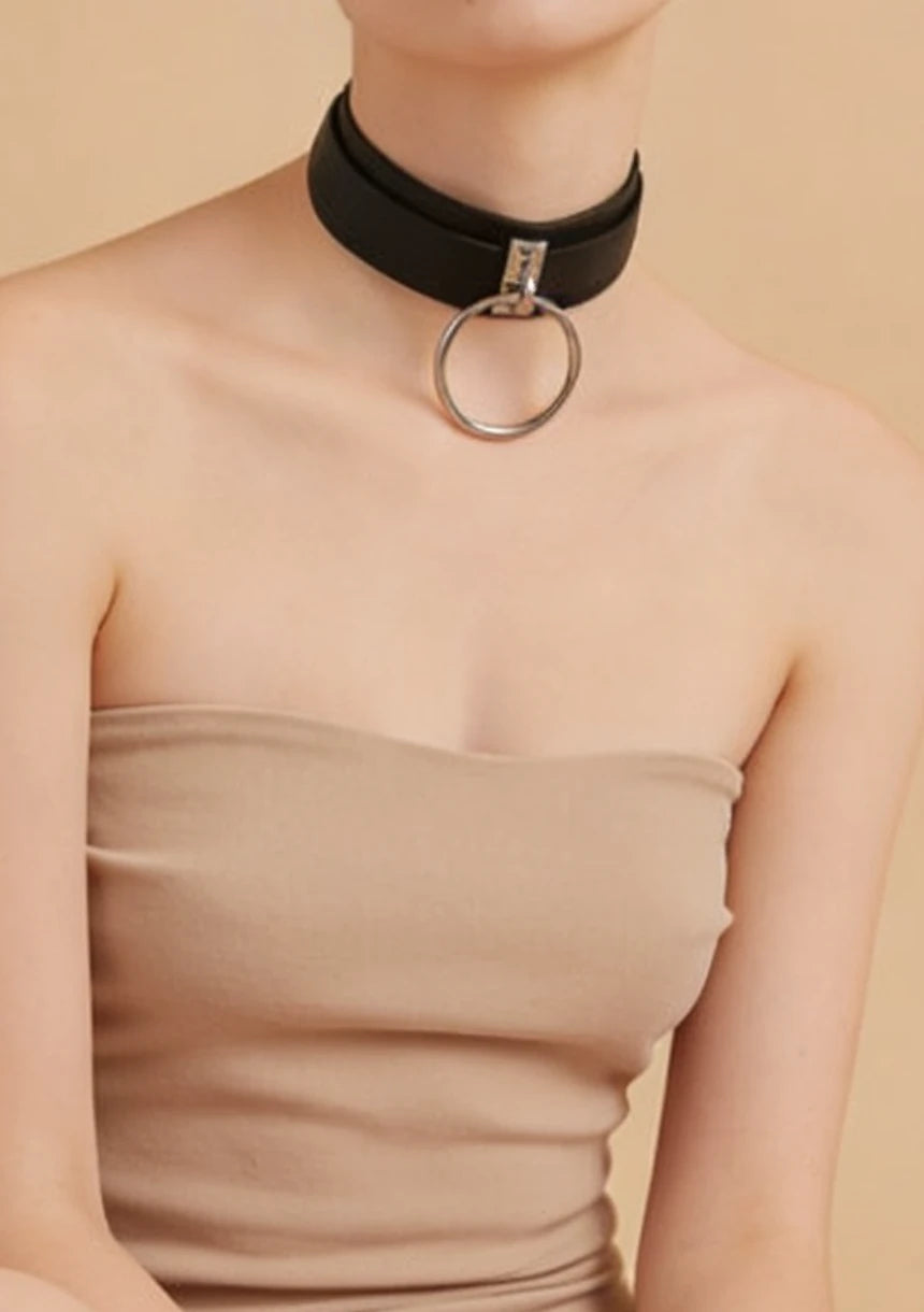 Choker na szyję z regulowanym zapięciem