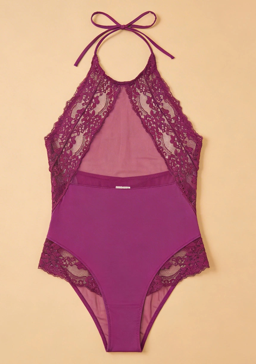 Body koronkowe z dekoltem halter