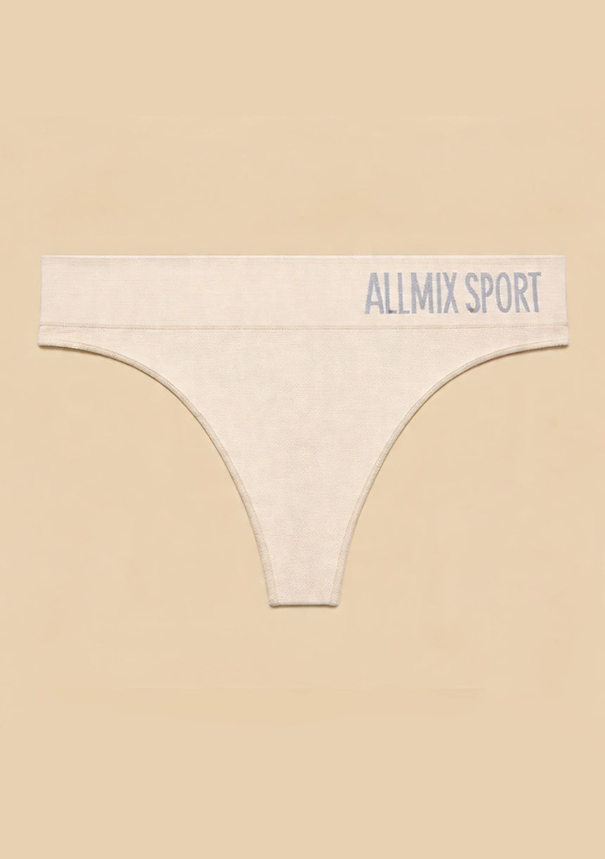 Stringi szerokie w sportowym stylu