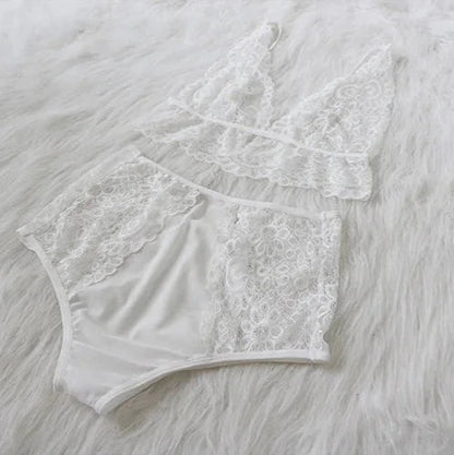 Komplet bielizny koronkowej majtki z wysokim stanem