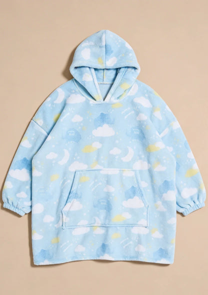 Puchata kocobluza oversize z kapturem i kieszonką