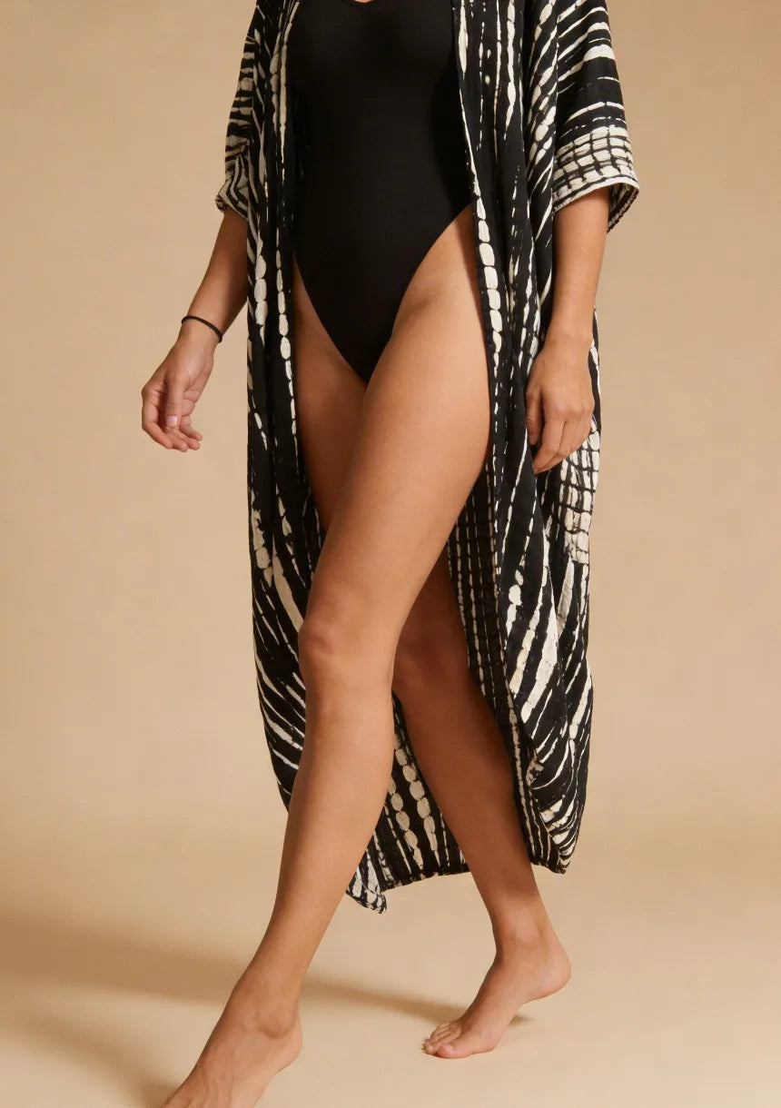 Kimono plażowe w paski
