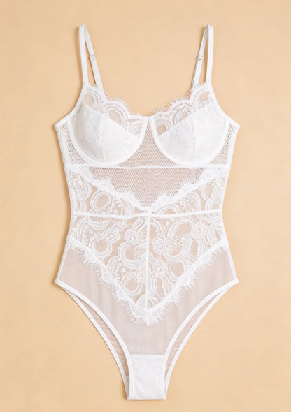 Body koronkowe z elementami transparentnymi