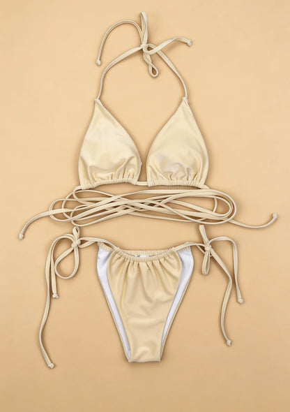 Bikini z regulowanymi sznurkami
