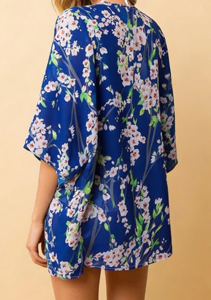 Kolorowe kimono plażowe