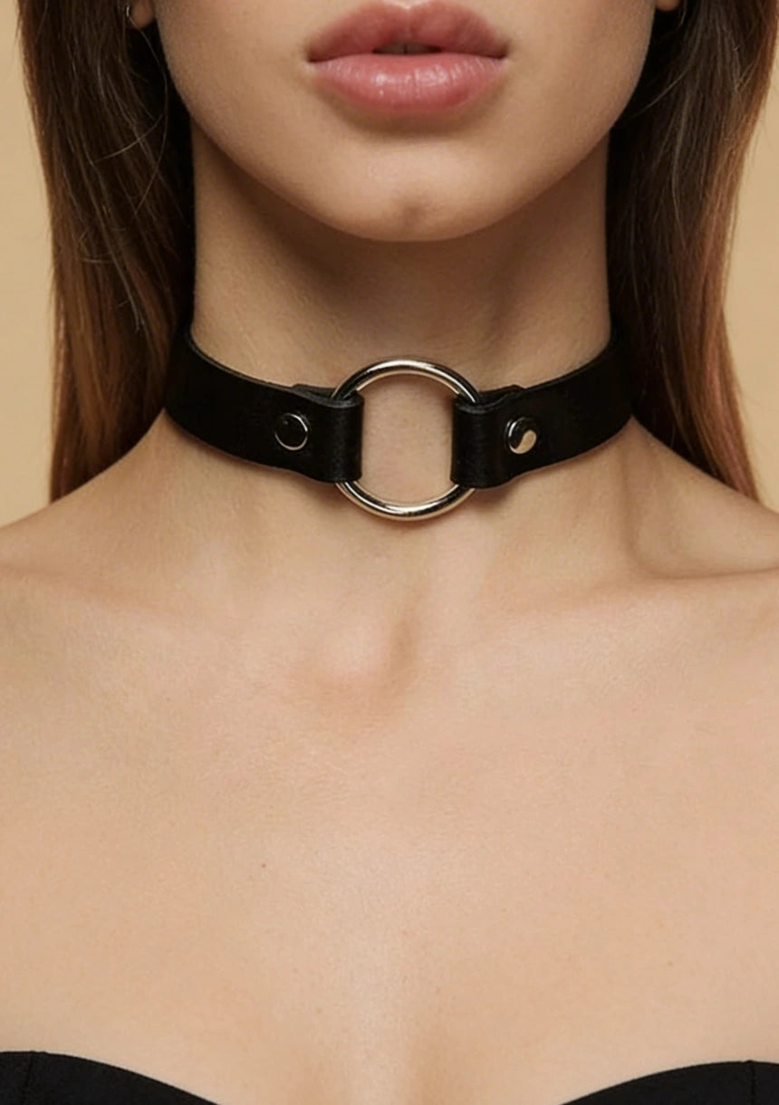 Choker na szyję z regulowanym zapięciem