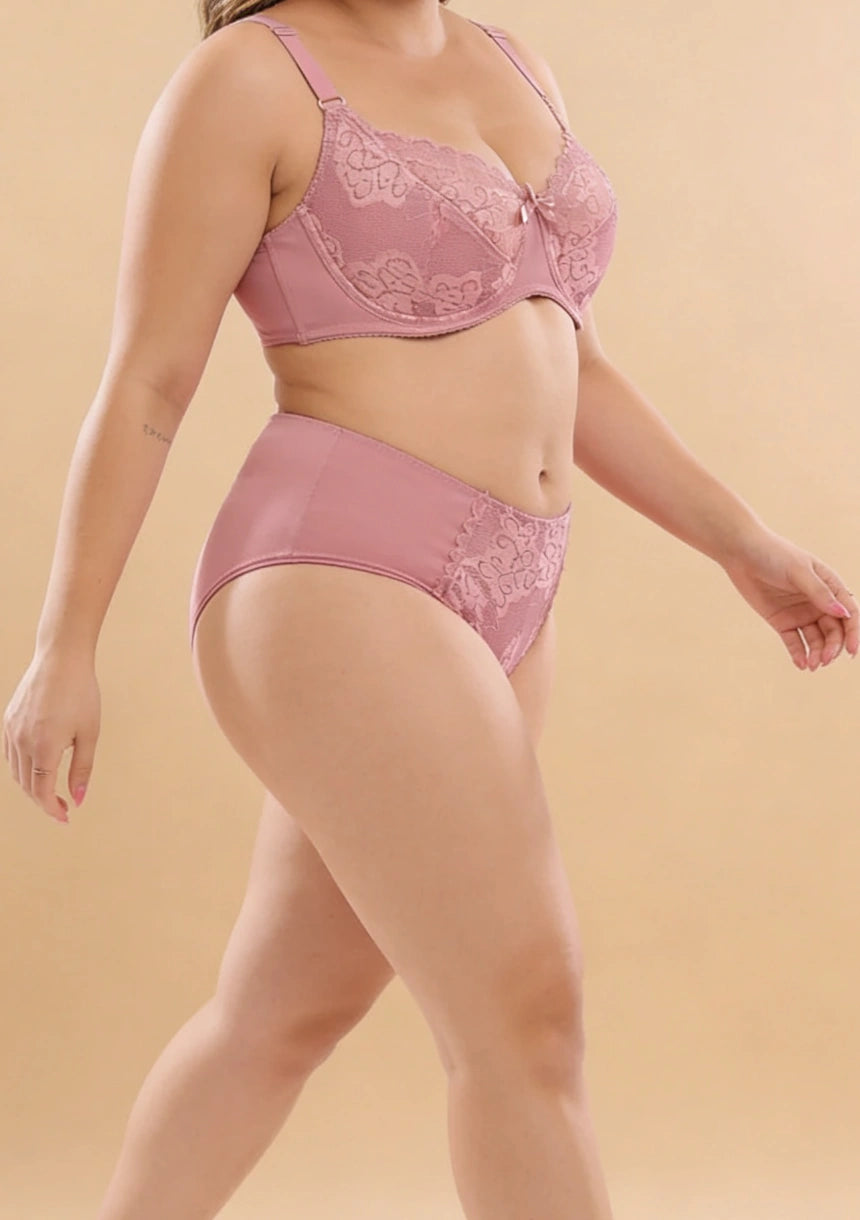 Komplet bielizny koronkowej plus size