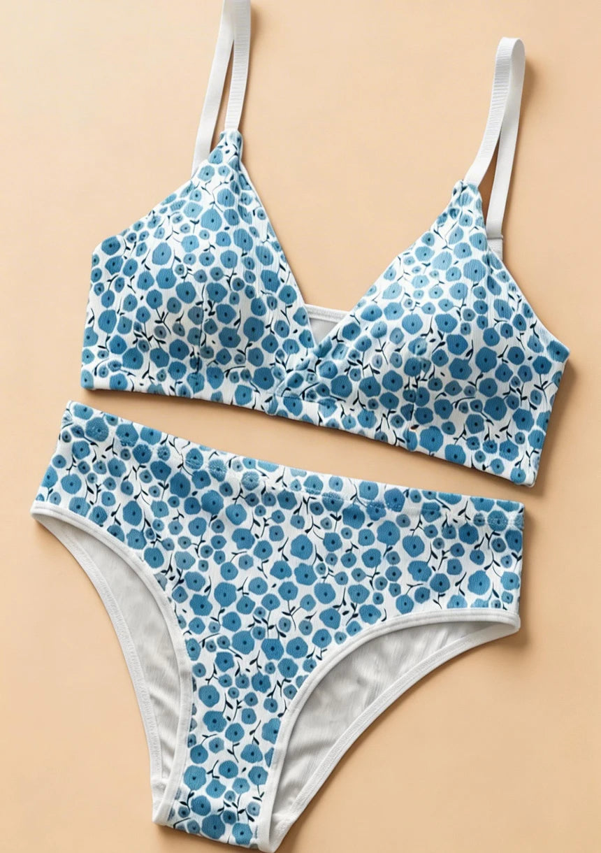 Wygodny komplet bielizny w kwiaty