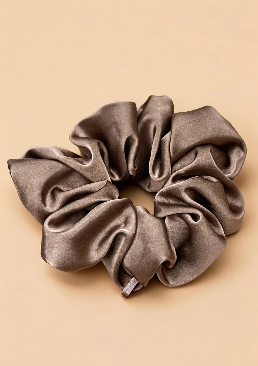 Satynowa frotka do włosów scrunchie