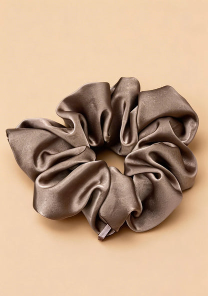 Satynowa frotka do włosów scrunchie